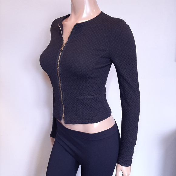 LA FEE MARABOUTEE Cropped Zip Front Blazer Jacket Fitted Collarless Textured - Picture 3 of 16